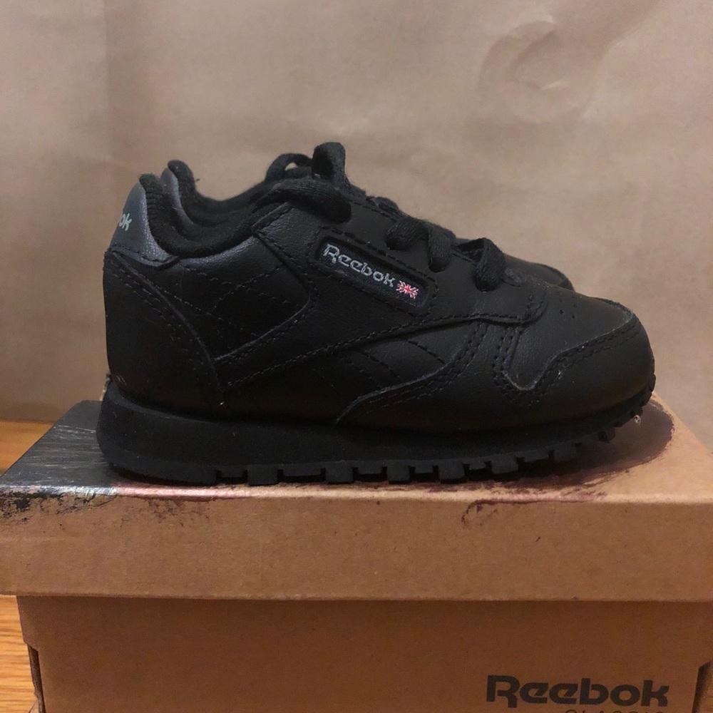 Reebox Classic Sneakers